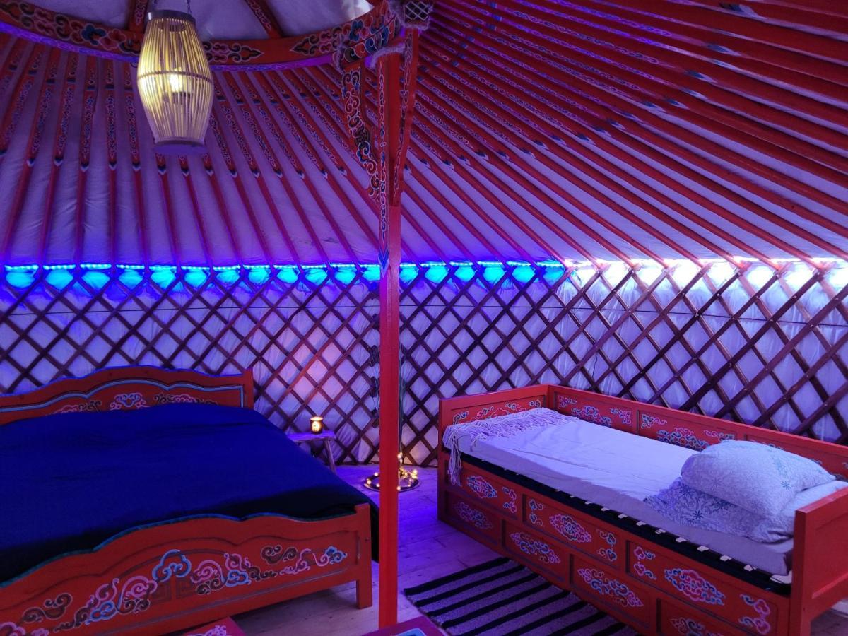 Luxury tent Clos Des Monts *